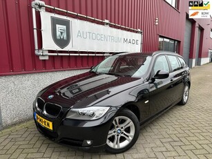 BMW 3-serie Touring 318i // Clima // Navi //