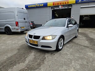 BMW 3 Serie Touring 318i Executive 6 Vers. Goed rijdende en