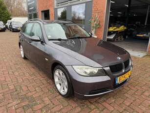 BMW 3-serie Touring 320i Dynamic Executive Clima