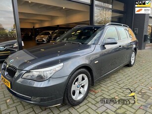 BMW 5-serie Touring 520i Business Line Edition II / APK