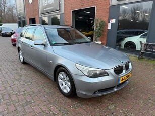 BMW 5-serie Touring 525d Executive 6-bak