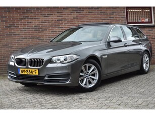 BMW 5-serie Touring 528i Luxury Edition '14 Pano Xenon Navi