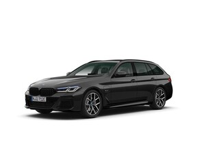 BMW 5 Serie Touring 530e M-Sport Panorama 2024