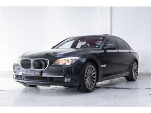 BMW 7-serie 750i High Executive - Dutch Delivered - Fully