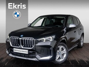 BMW iX1 xDrive30 Premium Pack / Glazen panoramadak /