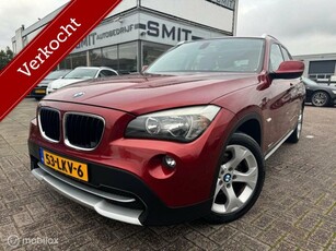 BMW X1 sDrive 18i High Exec. AUT Panorama Nav PDC