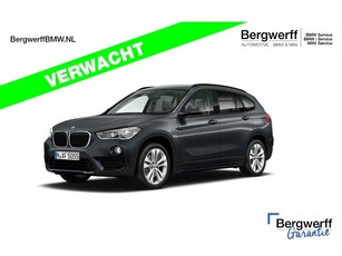 BMW X1 sDrive18i - Sportline - Trekhaak - Camera - Leder -