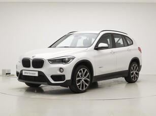 BMW X1 sDrive20i Executive Leder Stoelverwarming LED