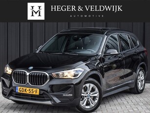 BMW X1 xDrive25e HIGH EXECUTIVE PANORAMADAK LEDER