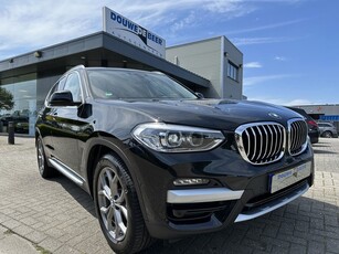 BMW X3 xDrive20i X-line aut Trekhaak Camera Stoelverw.