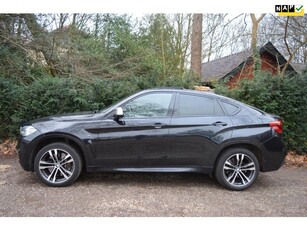 BMW X6 M50d schuifdak/half-leer