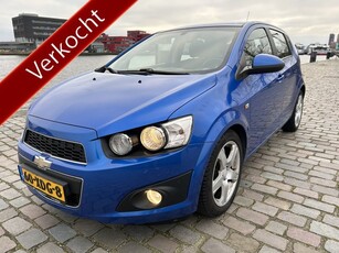 Chevrolet Aveo 1.4 LTZ 5 deurs airco nwe apk (bj 2012)