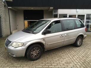 Chrysler Voyager 2.4i New York Edition / EXPORT / INVALIDE