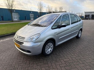 Citroen Xsara Picasso 2.0i-16V Automaat