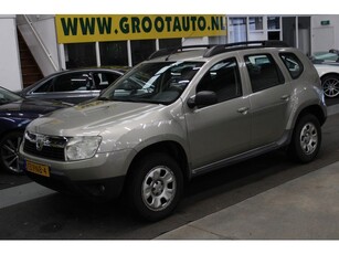 Dacia Duster 1.6 Lauréate 2wd Airco, Trekhaak