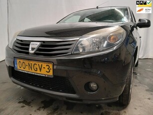 Dacia Sandero 1.2 Blackline - Airco - Lak Schade - Schade