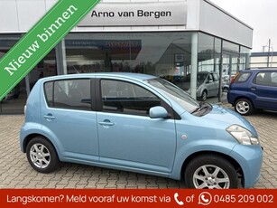 Daihatsu Sirion 2 1.3-16V Prestige