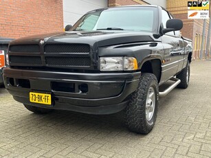 Dodge RAM 1500 LPG 1,5 Cab 5,2 V8 motor.5 persoons