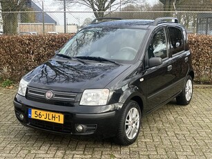 Fiat Panda 1.2 Emotion Automaat, Climate control, All-season