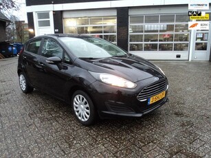 Ford Fiesta 1.0 Style Navigatie Airco