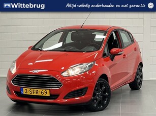 Ford Fiesta 1.0 Style NAVIGATIE AIRCO ZWARTE VELGEN