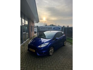 Ford Fiesta 1.6 ST2-210pk winterpakket (bj 2013)