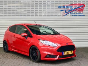 Ford Fiesta 1.6 ST2 Rijklaarprijs! (bj 2015)