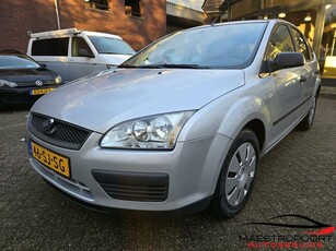 Ford Focus 1.6-16V Champion