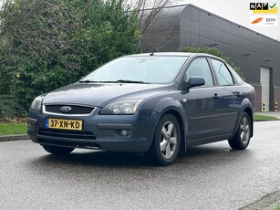 Ford Focus 1.6-16V Futura Navigatie/Carplay*17-09-2025