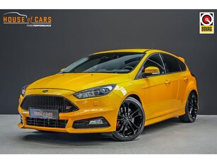 Ford Focus ST-3 2.0 250pk PERFORMANCE PACK SonyApple