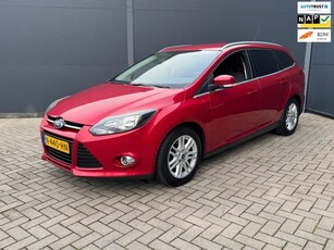 Ford Focus Wagon 1.0 EcoBoost Titanium / Navi / Camera