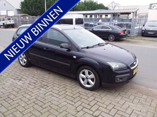 Ford FOCUS Wagon 1.6-16V Futura (bj 2007)