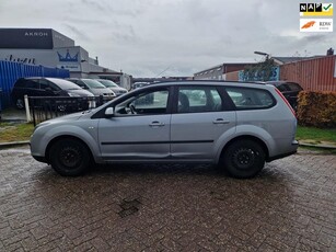 Ford Focus Wagon 2.0-16V Futura/AIRCO/CRUISE/APK