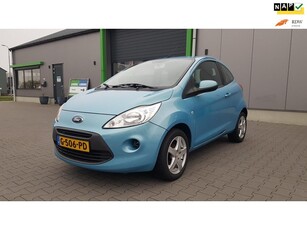 Ford Ka 1.2 Limited in zeer nette staat. Airco LM velgen