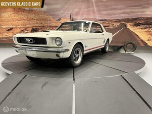 Ford Mustang Coupe