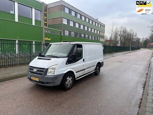 Ford Transit 300S 2.4 TDCI SHD