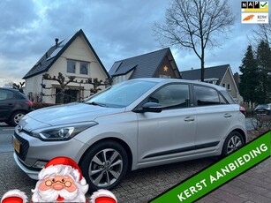 Hyundai I20 1.2 HP i-Motion Exclusive dealer onderhouden.