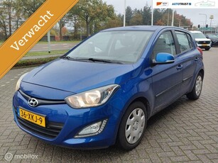 Hyundai i20 86pk i-Motion2E EIGAIRCOAUXPDCNAPGARANTY!