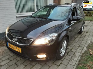 Kia Cee'd Sporty Wagon 1.4 CVVT X-ecutive