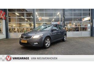 Kia cee'd Sporty Wagon 1.6 CVVT Seven Vaste handels-/export