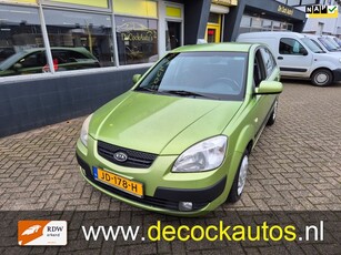 Kia Rio 1.6 CVVT EX/AUTOMAAT