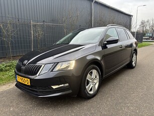 Škoda Octavia Combi 1.0 TSI Greentech Ambition Business /