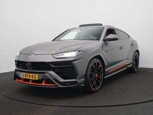 Lamborghini Urus 4.0 V8 Graphite Capsule Entertaiment