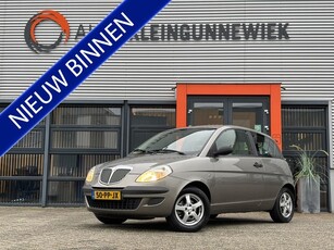 Lancia Ypsilon 1.2 Argento / NL Auto / Goed Onderhouden /