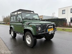 Land Rover Defender 2.5 Td5 90