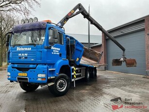 MAN TGA 26.400 6x6 WVT Euro 4 met 2 zijden kipper en HMF