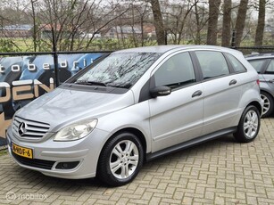 Mercedes B-klasse 170 AUTOMAAT AIRCO NAVI ELEK RAMEN