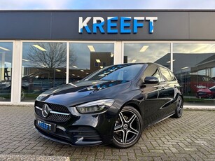 Mercedes-Benz B-Klasse 200 AMG Line Pano Garantie