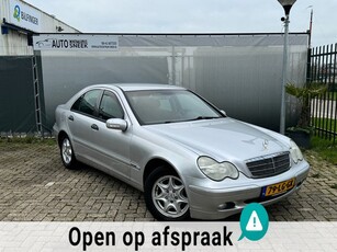 Mercedes-Benz C-klasse 180 K. Classic - Clima - Cruise -