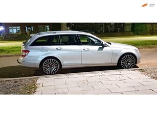 Mercedes-Benz C-klasse Estate 200 CDI Automaat 19